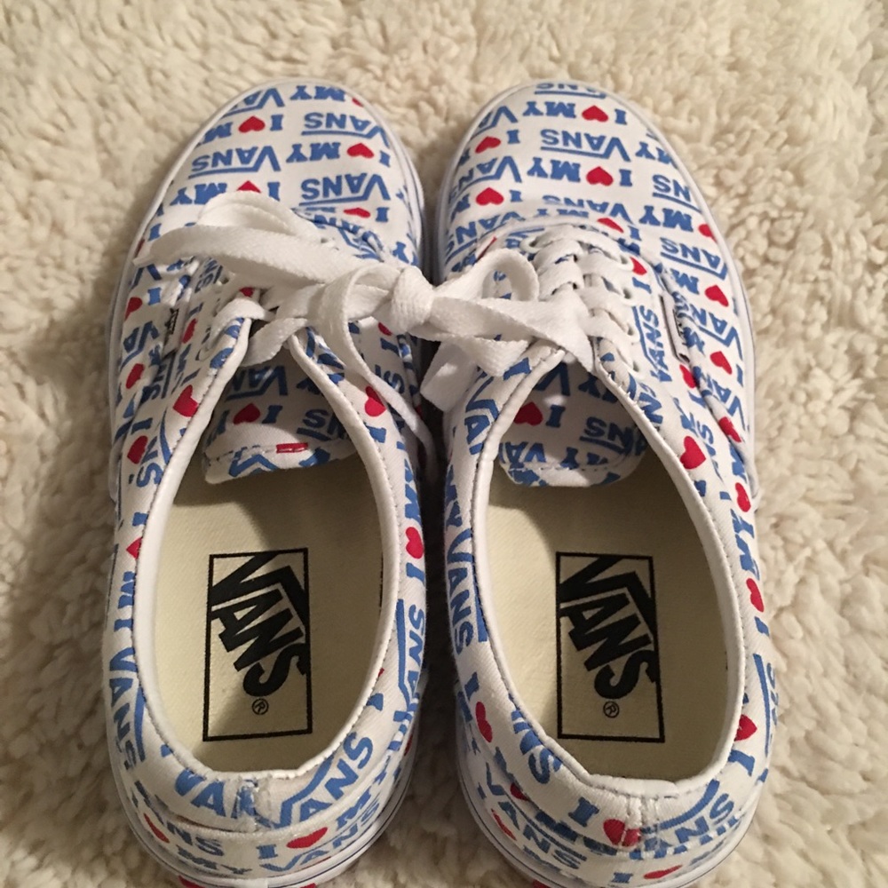 Vans - Picture 3 of 7